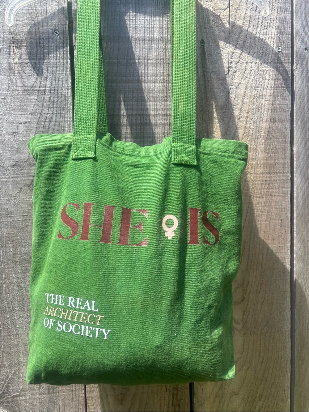 Tote bag
